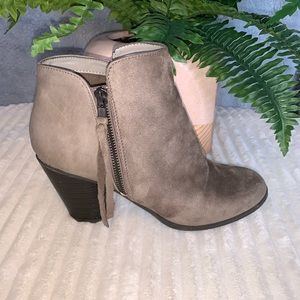 Ankle boots